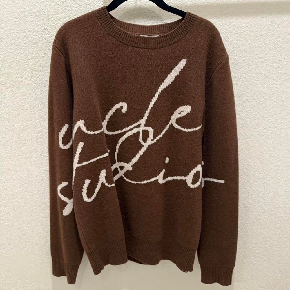 Uncle Studios The Autograph Jumper